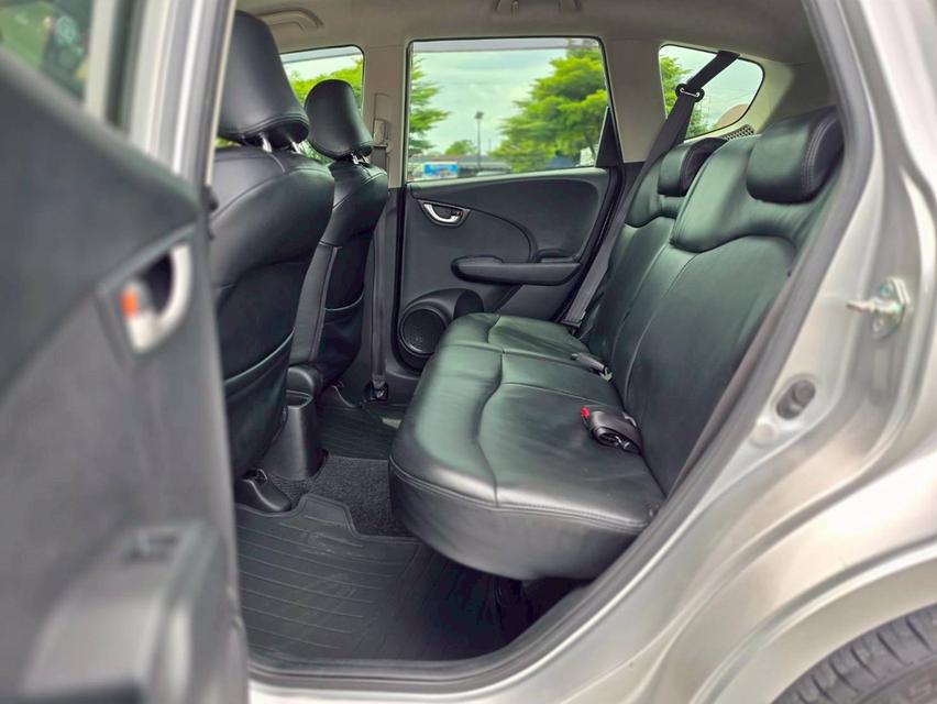 รหัสรถ NC109 Honda Jazz Hybrid ปี 2013 19