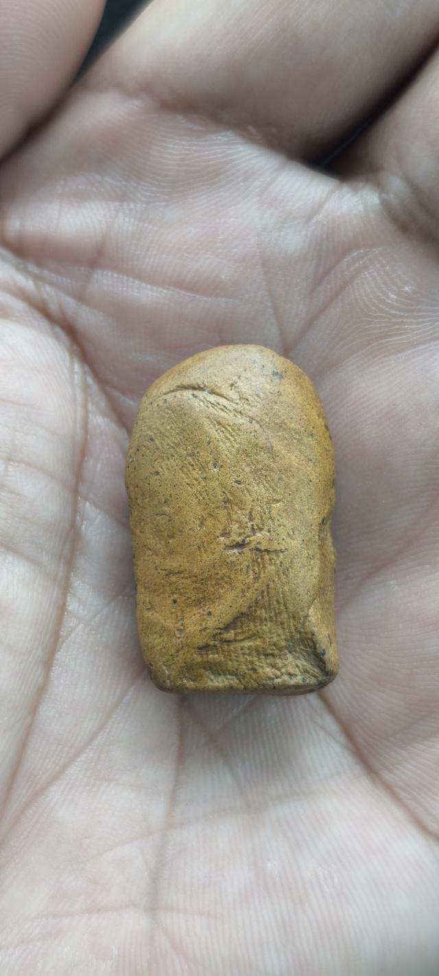 พระคงลำพูน 2