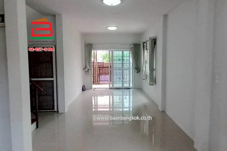 บ้านแฝด หมู่บ้าน เต็มสิริ วิลเลจ หนองจอก เนื้อที่ 38.4 ตรว. ถนนเชื่อมสัมพันธ์ 11 กระทุ่มราย เขตหนองจอก กรุงเทพมหานคร 4