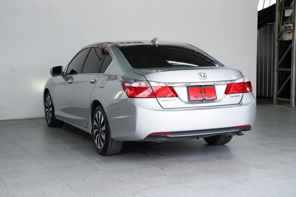 HONDA ACCORD HYBRID 2.0 AT ปี 2015 สีเทา 3