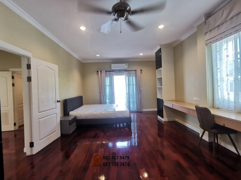 ขายด่วนบ้าน 3 ชั้น 63.5 ตรว. พร้อมเฟอร์ฯ ม.แฟนตาเซียวิลล่า ใกล้เซ็นทรัลบางนา บ้านสวยสไตล์วินเทจ-วิคตอเรียน 17