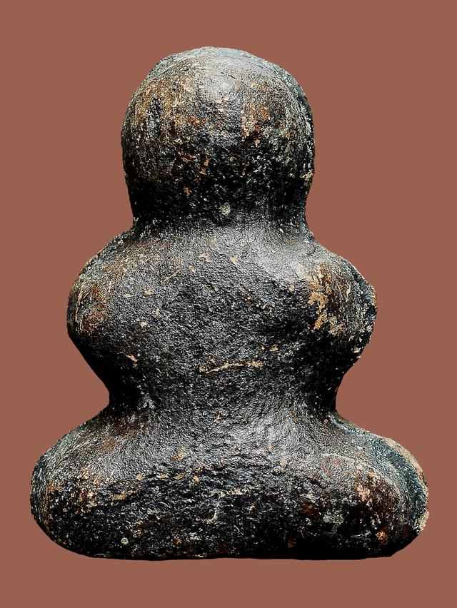 พระปิดตาเนื้อผงคลุกรัก หลวงพ่อทองสุข วัดสะพานสูง พิมพ์ชลูด...เก่า เดิมๆ 2