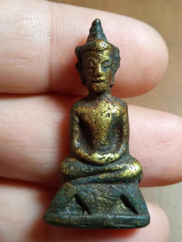 ขออนุญาตแอดมินคะ สนใจแชตได้คะ แบ่งปัน องค์ละ 1200 รส ยกคู่ลดได้พระชัยพาราแบ่งปันคะ รูปย่อยที่ 3