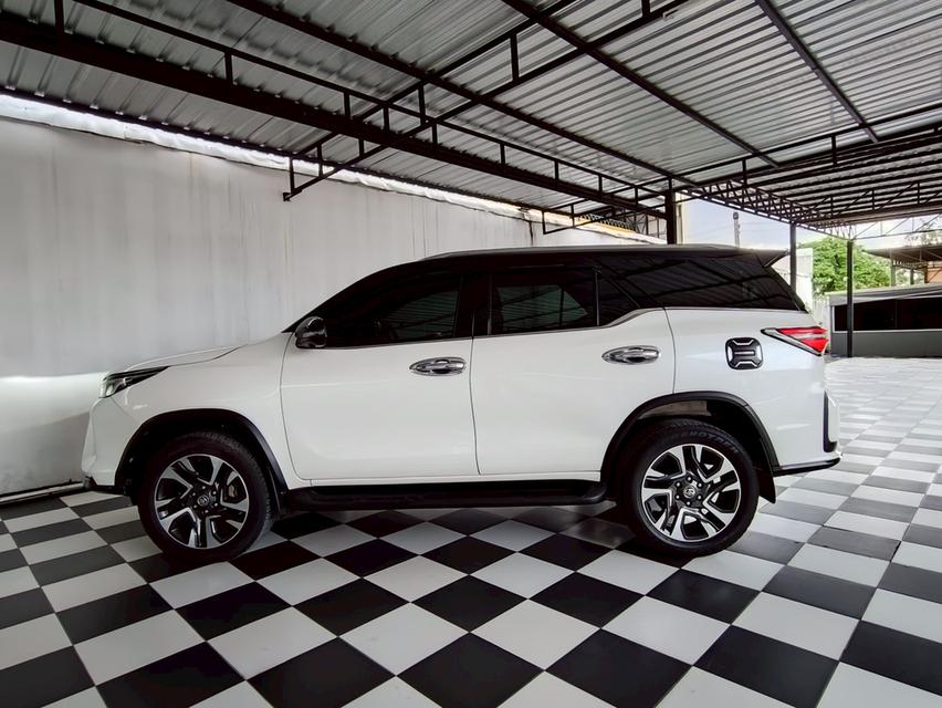 Toyota Legender 2.8 4WD ปี 2020จด2022 7
