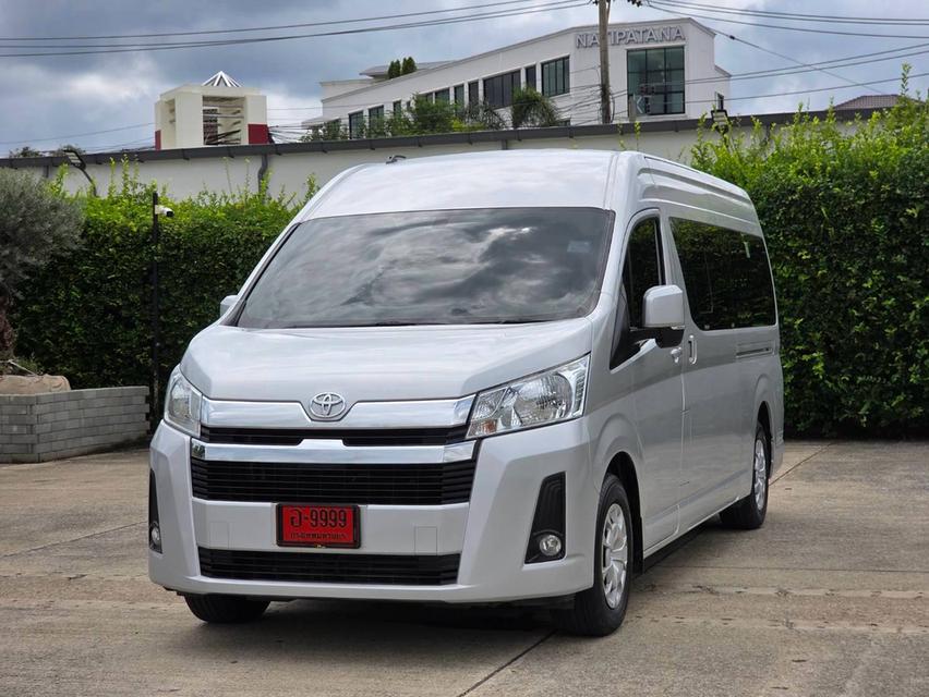Toyota Commuter 2.8 ปี22