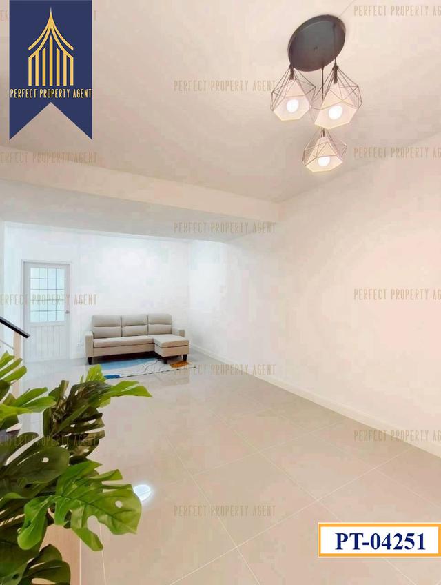 ขาย ทาวน์เฮ้าส์ พฤกษา 54/1 บางแม่นาง บางใหญ่ รีโนเวทใหม่ 4