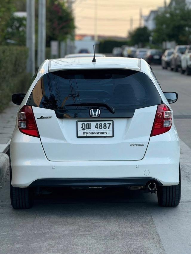 Honda Jazz Auto Top สุด ปี 2010 4