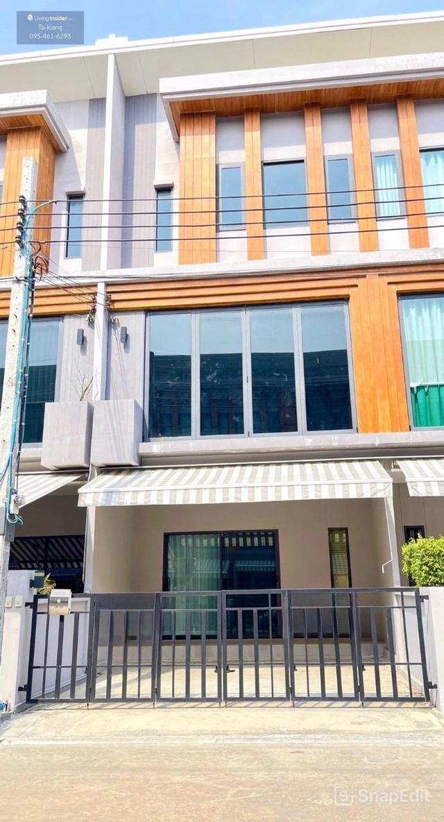 🏠✨ ให้เช่าทาวน์โฮม 3 ชั้น – Eigen Premium Townhome 📍 ซอยพัฒนาการ 99 (ถนนพัฒนาการตัดใหม่) ทำเลทอง เดินทางสะดวกสุดๆ 🚗 1