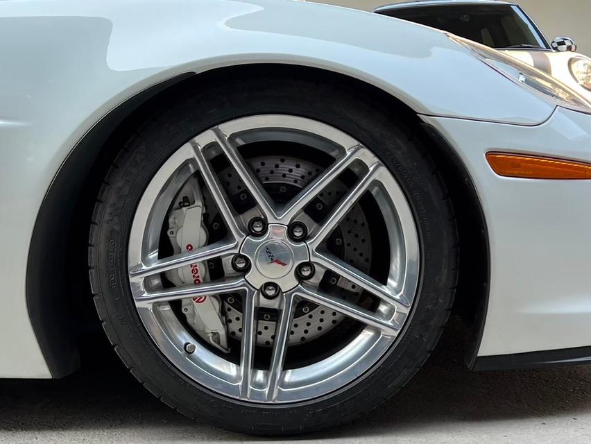 Chevrolet CORVETTE 7.0 Z06 Coupe 9
