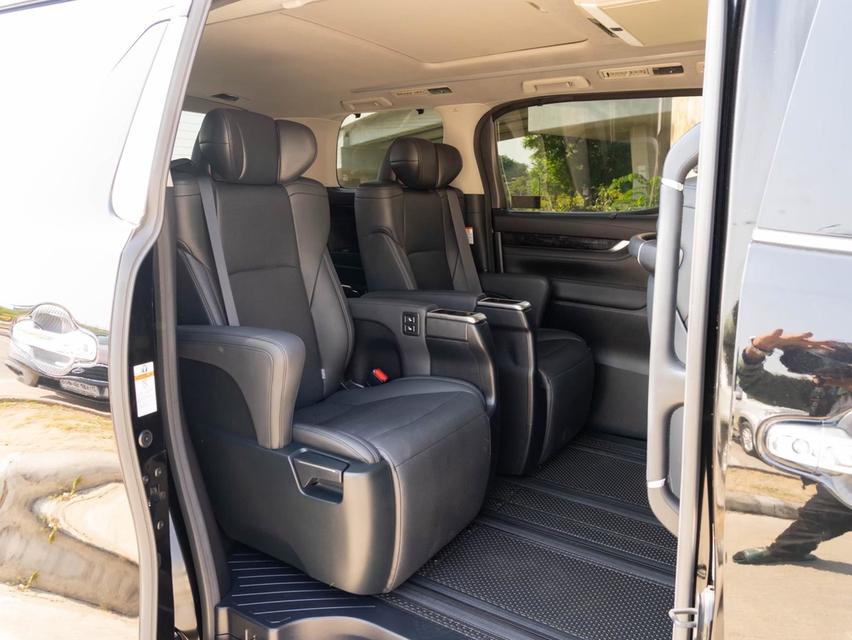 รหัสรถ 12AT8714 TOYOTA ALPHARD 2.5 SC Package | ปี : 2020 17