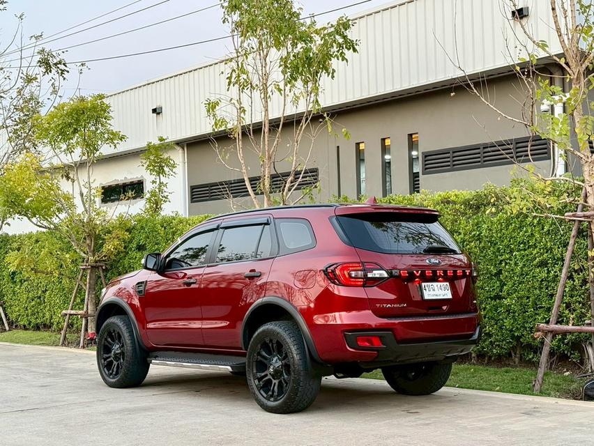 Ford Everest 2.0 Bi-Turbo 4WD Titanium Plus สีแดง ปี 2019 มือเดียวป้ายแดง รูปที่ 3