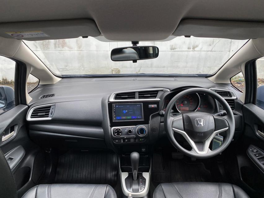 Honda Jazz 1.5S ปี 2017 เลขไมล์ 104,xxx km 15