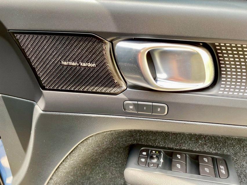 Volvo XC40R-design D3 ปี20 14