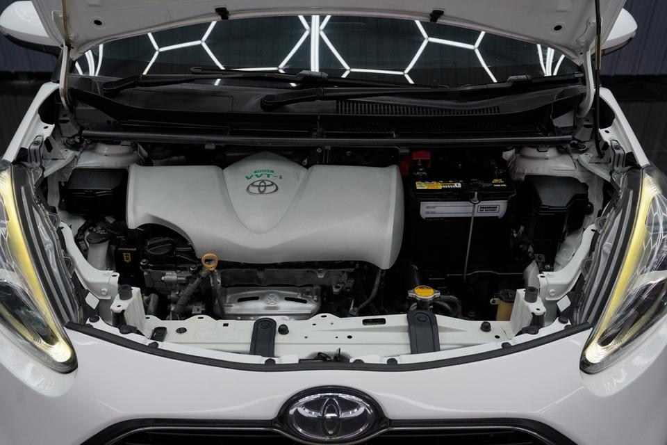 TOYOTA SIENTA 1.5 V AT ปี 2016 จด 2017 สีขาว รูปที่ 17