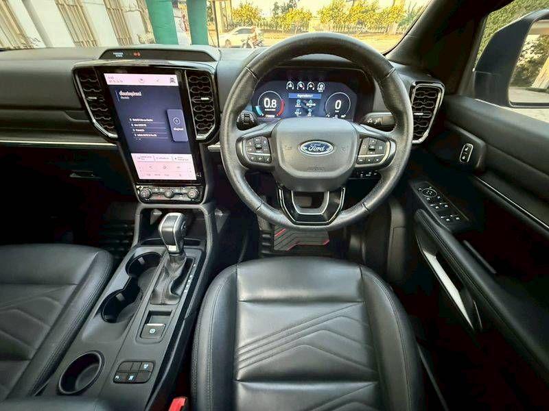 FORD EVEREST 2.0 THAITANIUM PLUS 2WD 8