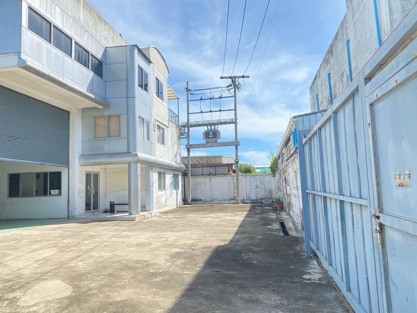 ขาย อาคาร ออฟฟิต 3 ชั้น ขายที่ดินพร้อมสิ่งปลูกสร้างและอุปกรณ์ ตกแต่งใหม่ ห้องประชุม  สำนักงาน 14