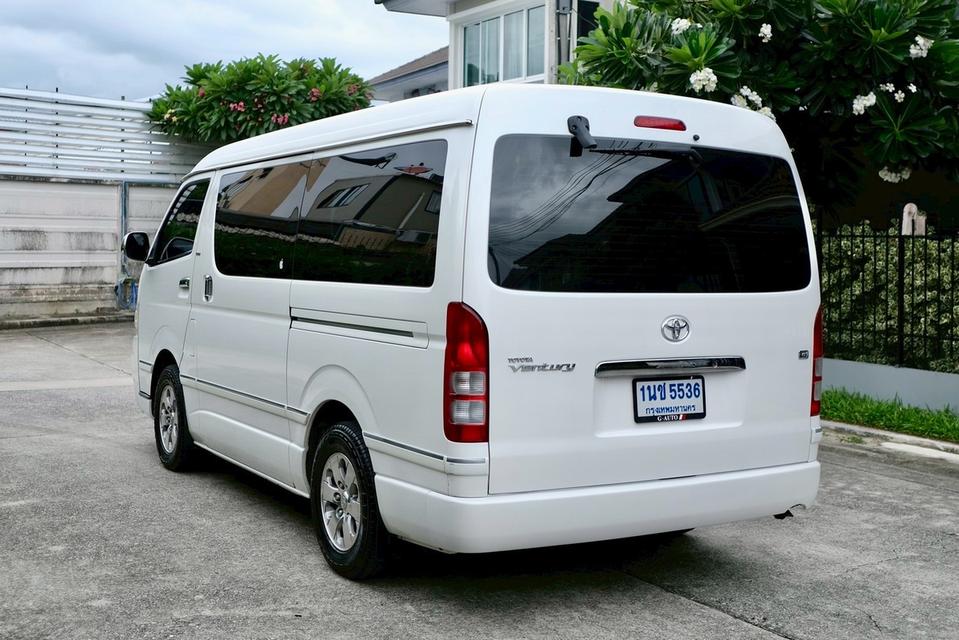 TOYOTA VENTURY 2.7 AUTO ไมล์ 2 แสน 4