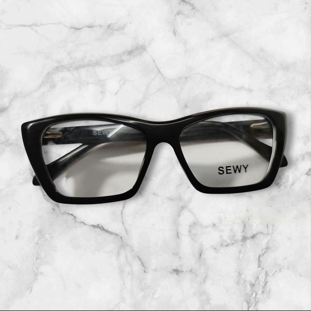 กรอบแว่นทรงแคทอาย กรอบแว่นตาSewyรุุ่นJenny กรอบแว่นตาcateye กรอบแว่นตาแฟชั่นhandmade acetate คุณภาพพรีเมี่ยม ใส่แล้วไม่แก่ ไม่เฉิ่มไม่เชย 4