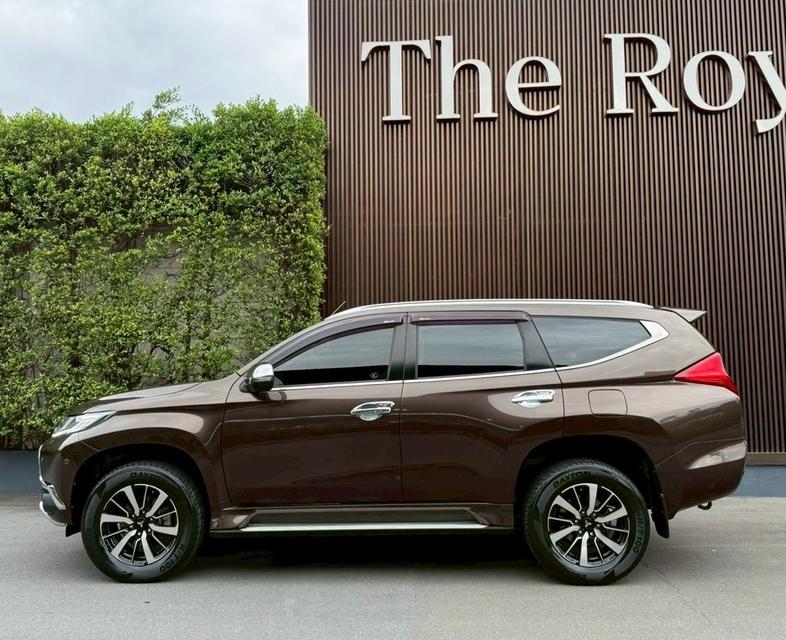 รหัสรถ AP9036 Pajero 2.4 GT Premium  NAVI 4WD ปี2017 5