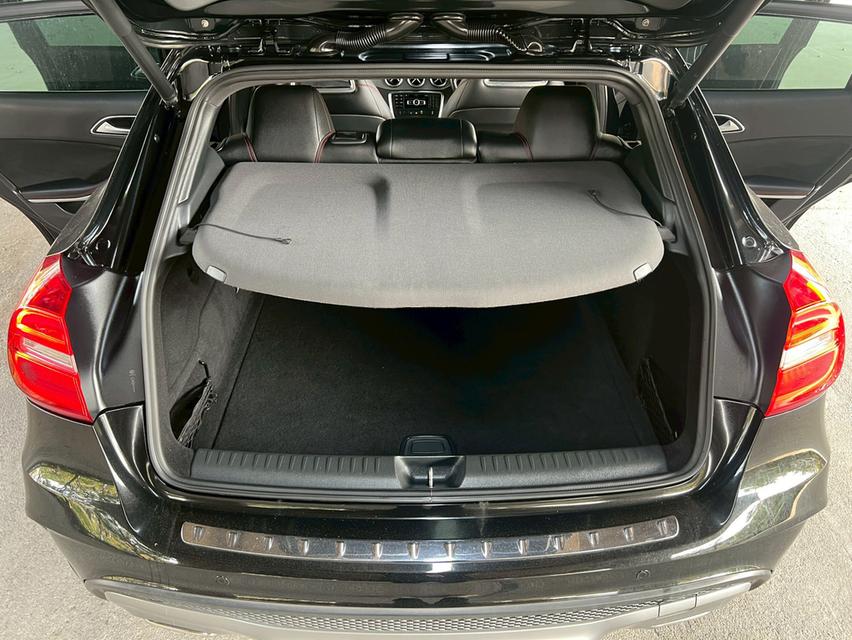 🔥ฟรีดาวน์ รถหรู น่าใช้ รถสวย ขับดีมาก Mercedes-Benz GLA 250 AMG Dynamic AT ปี 2016 รูปที่ 20