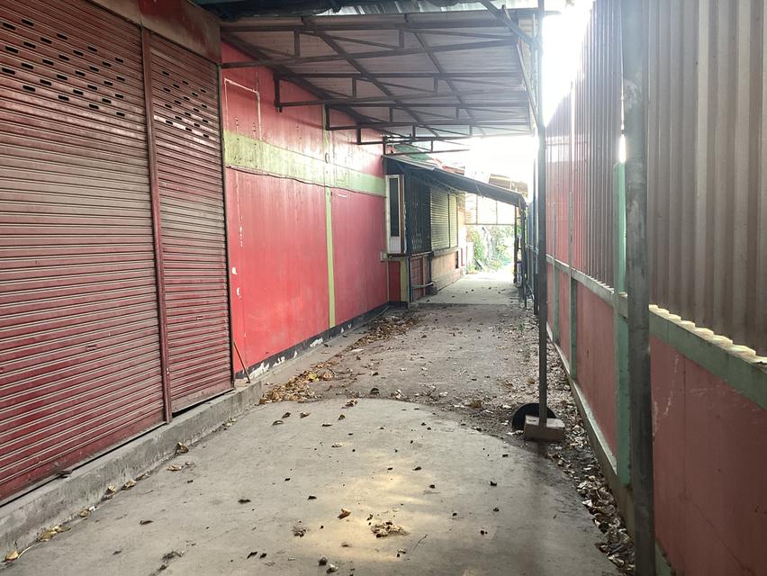 🟢#ขายอาคารพาณิชย์สองชั้นพร้อมโกดังสินค้า 🟢 ราคา 4,500,000 บาท💕 เนื้อที่ 100 ตารางวา ⛳️ อาคารพาณิชย์เนื้อที่ 20 ตารางวาโกดัง 80 ตารางวา 🟢 ราคานี้ 3