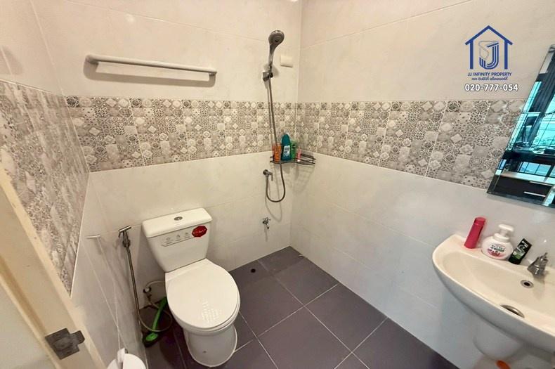 ขายทาวน์โฮม 2 ชั้น ซอยทรงพล 1 หลังมุม ลำลูกกา คลอง 2 ใกล้ BTS สถานีคูคต 9