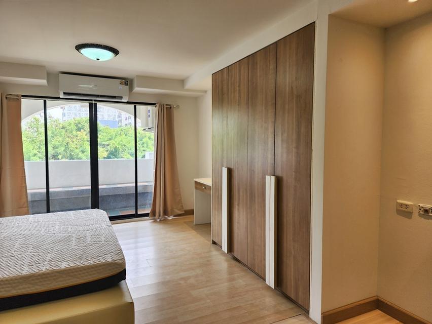 ให้เช่า คอนโด ฌ็องเซลิเซ่ แจ้งวัฒนะ 30 ตร.ม. ชั้น 2 เลี่ยงเมืองปากเกร็ด 8