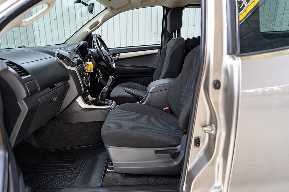 #ISUZU D-MAX 12-19, 2.5 VGS Z ปี 2012 สีน้ำตาล โฉม HI-LANDER SPACECAB✅ รถมือเดียวป้ายแดง✅ เลขไมล์ 162,974 กม.✅ เกียร์ธรรมดา✅ เครื่องดีเซล 2.5 VGS รูปที่ 9