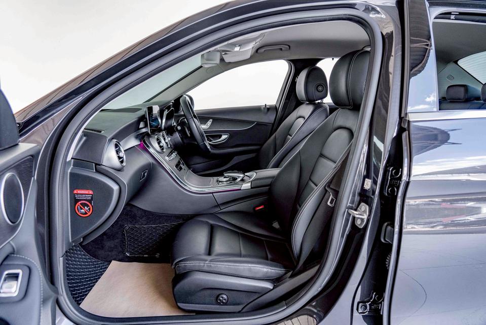 รหัสรถ NP4776 BENZ C220d AVANTGARDE 2021 14