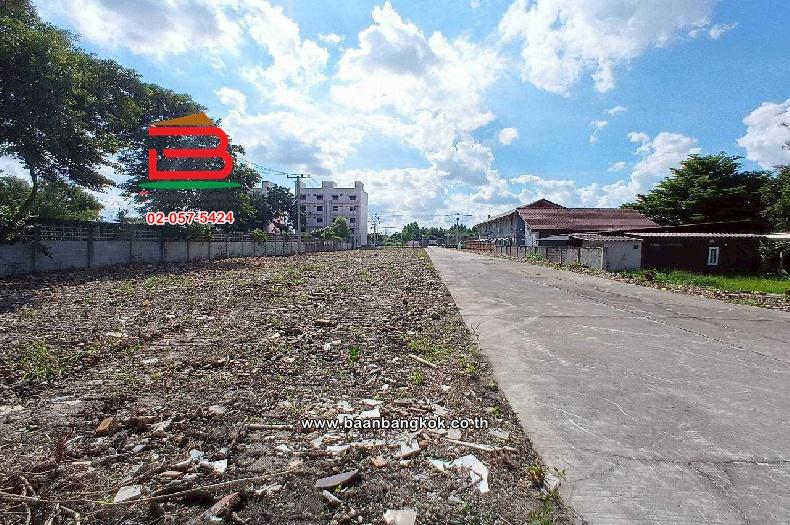 ที่ดินพร้อมโกดัง ติดถนน ปท.3004 ลำลูกกาคลอง7-ธัญบุรี เนื้อที่ 7-2-0 ไร่ ใกล้โรงเรียนสหราษฎร์บํารุง ตำบลบึงคำพร้อย อำเภอลำลูกกา ปทุมธานี 9