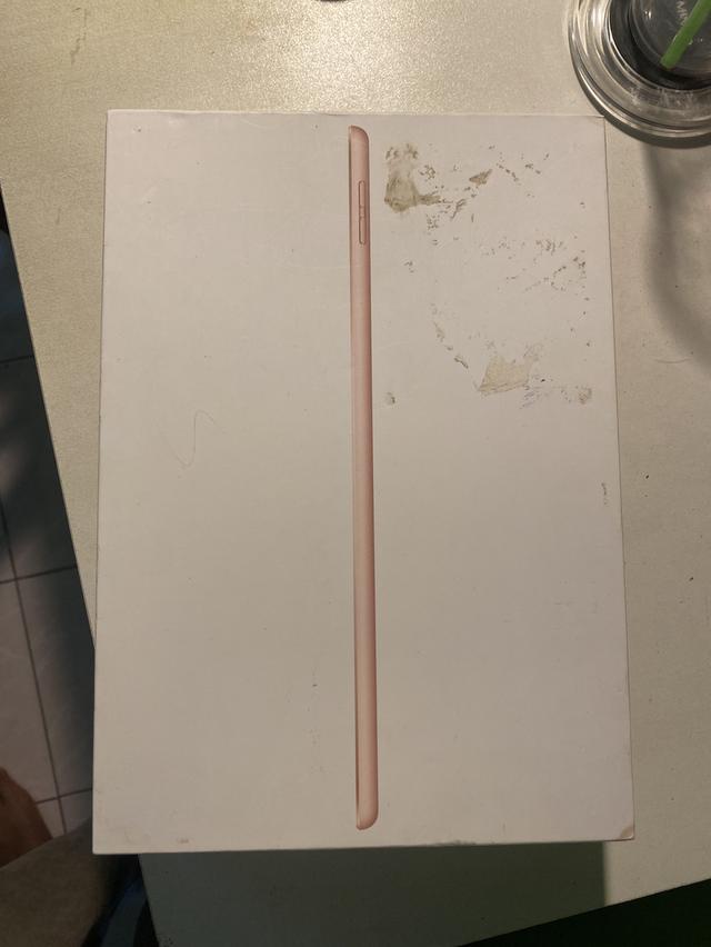 ipad gen 7 ใส่ซิม 32 gb 1