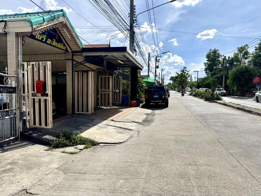 บ้าน 2 ชั้น ทำเลดี 46.3 ตร.ว. จอดรถได้ 7 คัน หมู่บ้านพฤษา20  เจ้าของขายเอง คุยง่าย 2