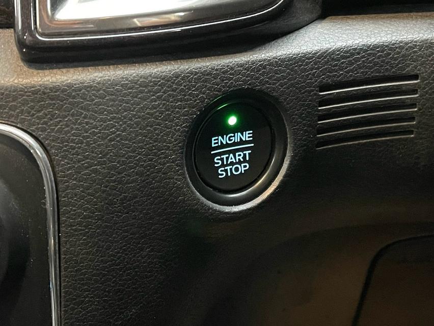 ขาย ford Everest 2.0 Turbo Plus ปี20 9
