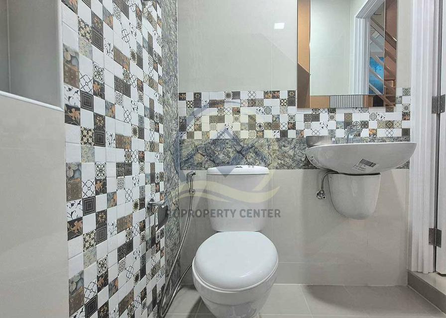 ขาย ทาวน์เฮ้าส์ 2 ชั้น หมู่บ้านโกลเด้นทาวน์ 2 บางแค ซอยกาญจนภิเษก 5/1 11