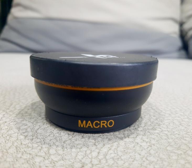 ขอขายเลนส์กล้องถ่ายรูป Macro xit pro series 0.43x high definition AF wide angle lens 52 mm. 3