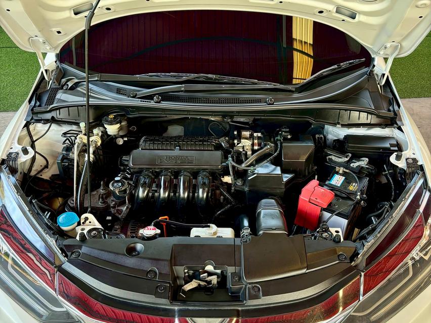 HONDA CITY 1.5 V i-VTEC ปี 2017 16