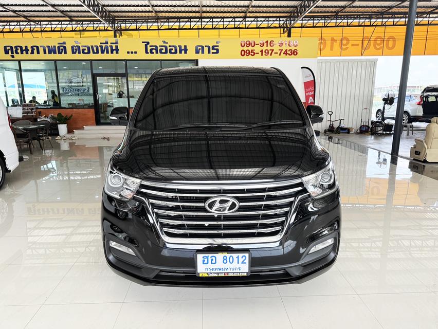 Hyundai H-1 2.5 Deluxe (ปี 2019) Wagon AT