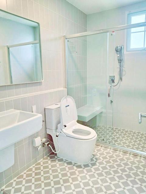 บ้านเดี่ยว 2ชั้น ฟังก์ชัน 3นอน 4น้ำ บางนา กม.15 เมกาบางนา 2.5 กม. ใกล้แหล่งไลฟ์สไตล์ รร.นานาชาติไทยจีน 2 กม.46 ตร.วา. 18 6