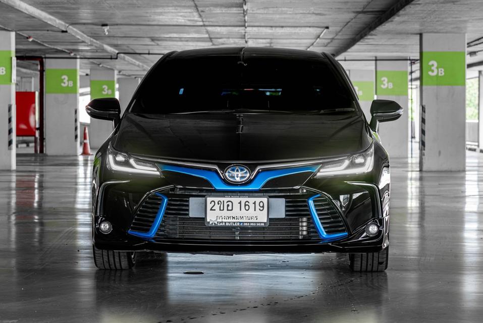 Toyota Corolla Altis 1.8 Hybrid Premium 2021 จด 2022