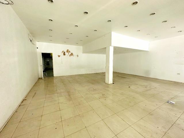 MRT บางกะปิ 250ม.แฮปปี้แลนด์ เซ็นเตอร์ 200 ม. ให้เช่าอาคารพาณิชย์ 4 ชั้น 2คูหา 32 ตร.วา. 510 ตร.ม. .4นอน 4 น้ำ MRT แยกลำ 2