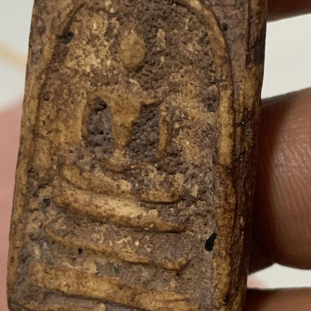 สมเด็จเนื้อเก่าแก่ ไม่ทราบที่ รูปที่ 8