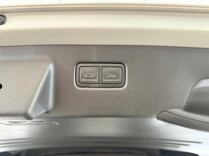 Hyundai Staria 2.2 SEL (ปี 2021) Wagon AT 20