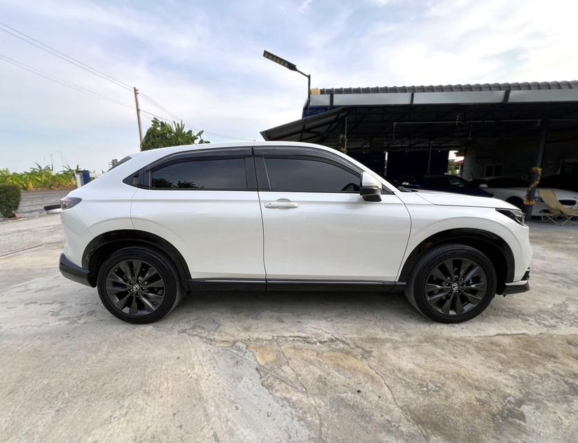  ปี2022/23 Honda HR-V 1.5 e:HEV RS รุ่นท็อปสุด รถบ้าน มือเดียว เข้าศูนย์ฮอนด้าทุกระยะ 9