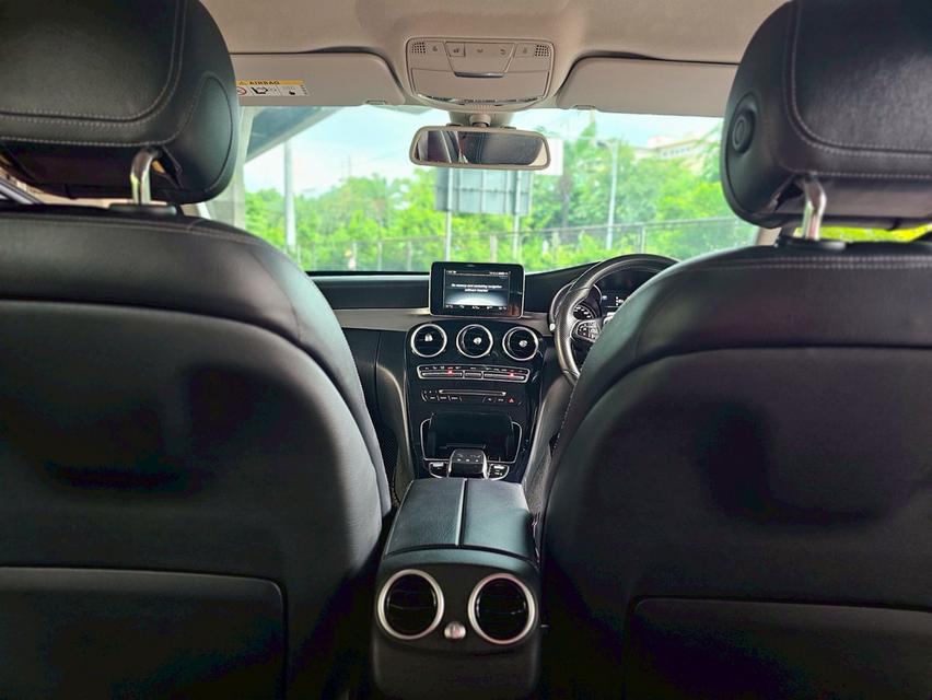 Benz C200 W205 Year 2015 14