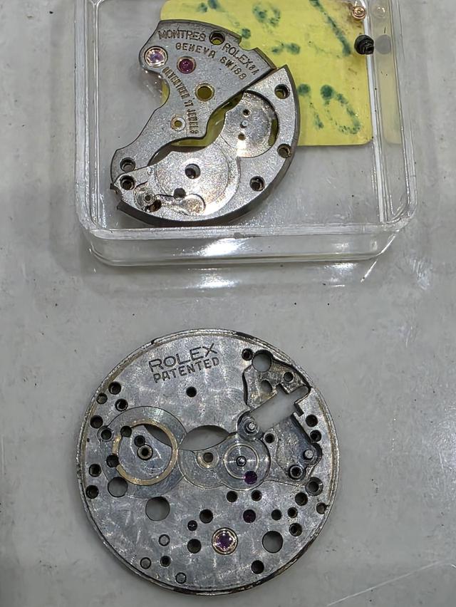 A.อะไหล่ เครื่อง Rolex ของสะสม เก่าเก็บ สวยหายากรุ่นเก่า ขายตามสภาพ พร้อมส่ง รูปที่ 5
