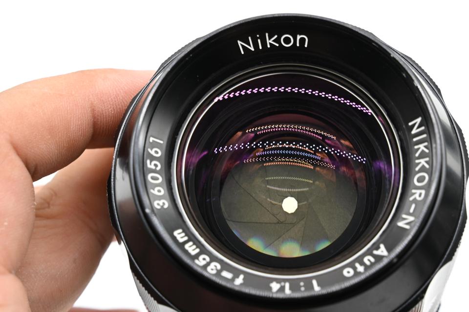 Nikkor-N Auto 35mm f1.4 มะเฟือง 9