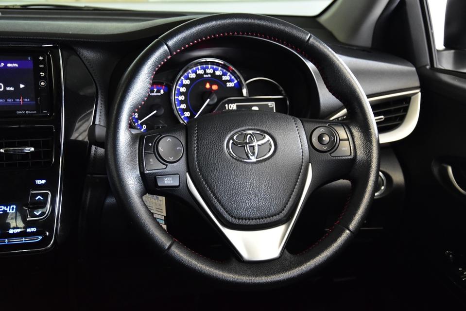 รหัสรถ TKG7662 TOYOTA YARIS ATIV 1.2 S ปี 2019