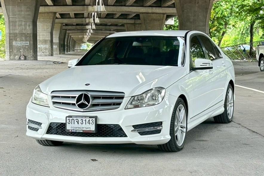 🚗 2013 Mercedes-Benz C200 CGI BE AT