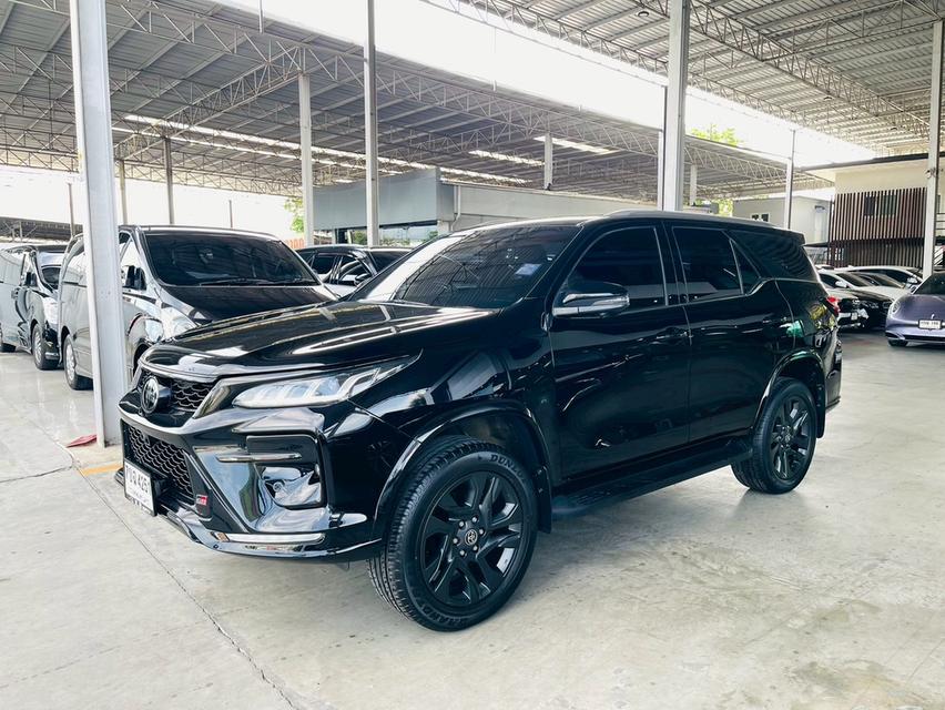 Toyota Fortuner2.8 GR Sport 4WD ปี 22 วิ่ง7หมื่นโลแท้