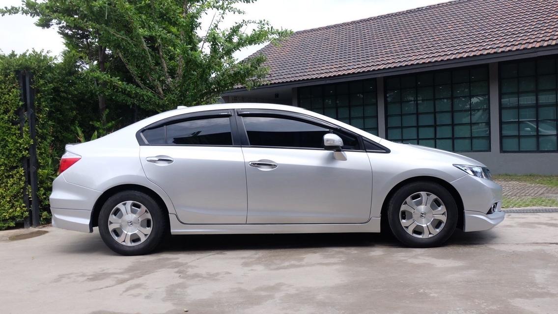 รหัสรถ KN7741 HONDA CIVIC 1.5 รุ่น HYBRID 8